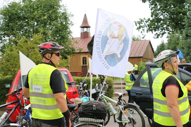 Pielgrzymka rowerowa AK na Jasną Górę