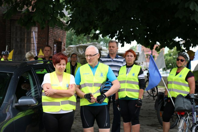 Pielgrzymka rowerowa AK na Jasną Górę