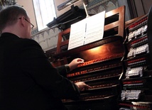 Muzyka organowa w archikatedrze