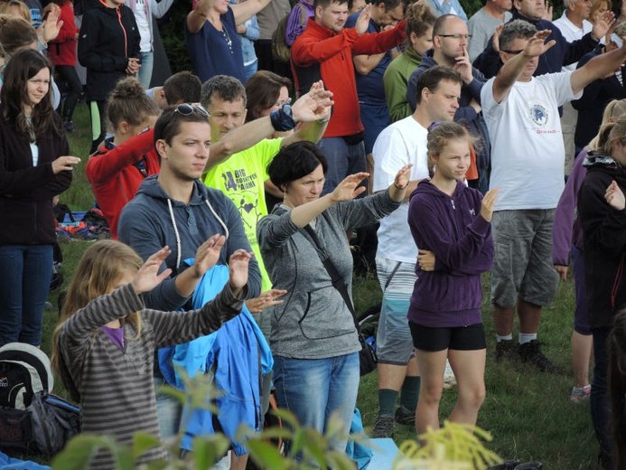 IV Ewangelizacja w Beskidach - Leskowiec /Groń Jana Pawła II