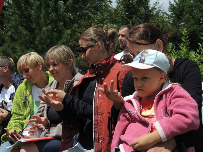 IV Ewangelizacja w Beskidach - Leskowiec /Groń Jana Pawła II