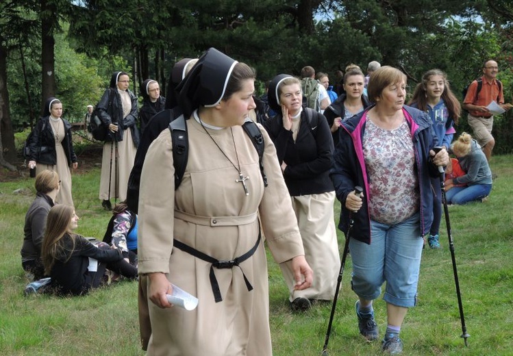 IV Ewangelizacja w Beskidach - Leskowiec /Groń Jana Pawła II