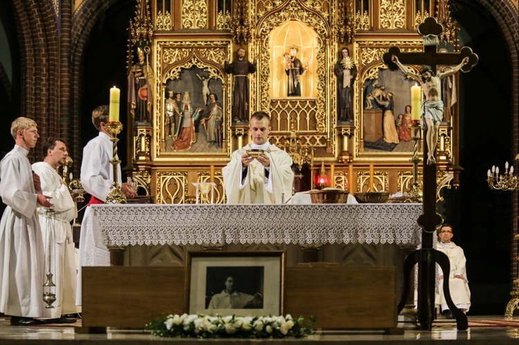 Ciemne Typy podczas peregrynacji bł. Piera Giorgio Frassatiego w Rybniku