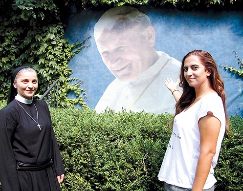 – Jan Paweł II jest bliski sercom Libańczyków – mówią s. Marana Saad i Sabina Soueidi