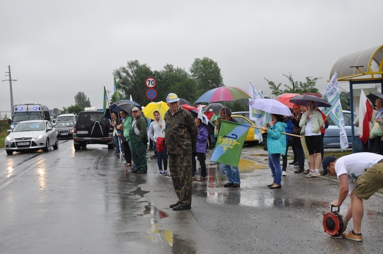 Protest przy Elektrowni Opole