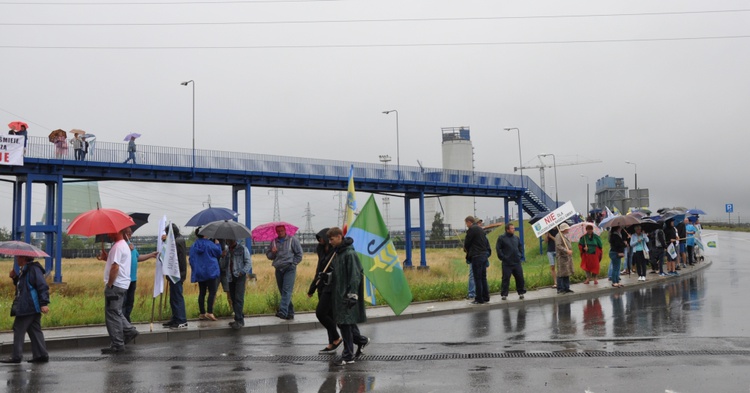 Protest przy Elektrowni Opole