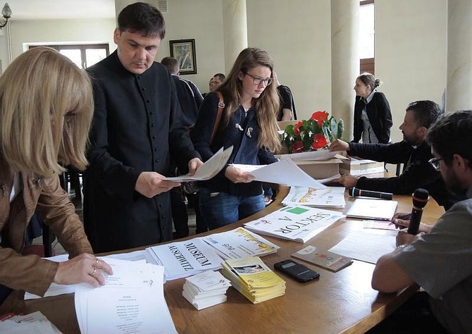 Koordynatorzy parafialni odebrali pakiety dla swoich gości