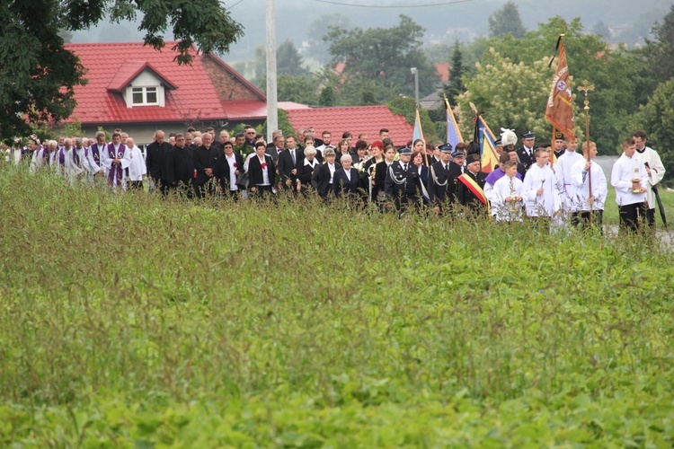 Pogrzeb ks. Adama Łapuszka