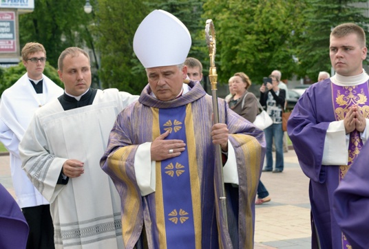 Diecezja radomska żegna śp. abp. Zygmunta Zimowskiego