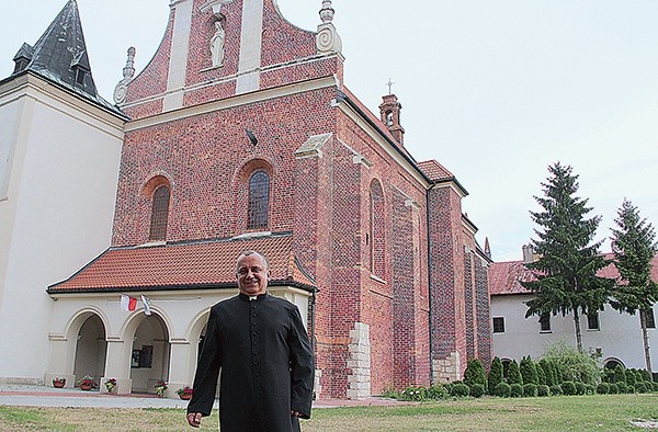 Ks. Grzegorz Kowalik, kustosz sanktuarium św. Kingi, zaprasza do Nowego Korczyna.