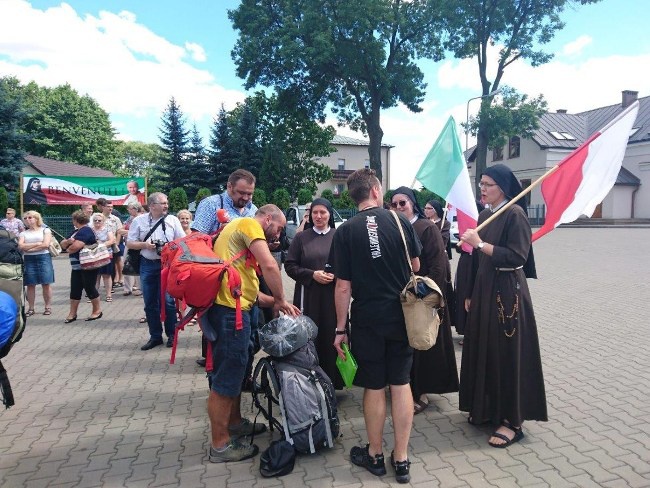 Centrum ŚDM w Zwoleniu wita pielgrzymów