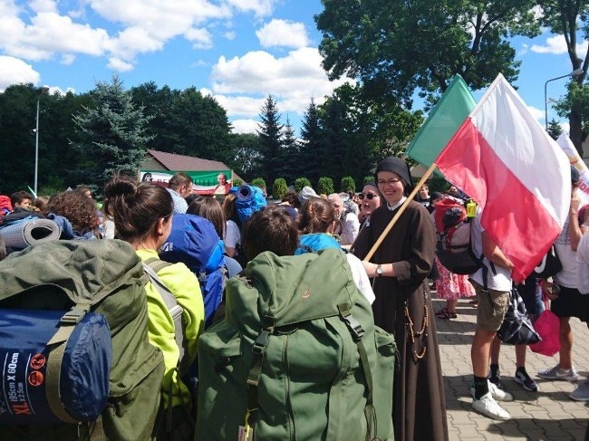 Centrum ŚDM w Zwoleniu wita pielgrzymów