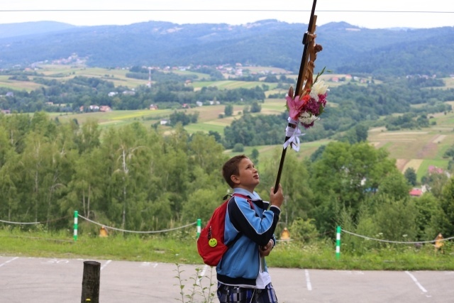 Z Międzybrodzia na kalwaryjski szlak