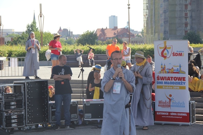 Wspólnota św. Jana ewangelizuje Katowice