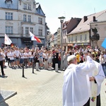 Odsłonięcie płaskorzeźby ks. Blachnickiego w Rybniku