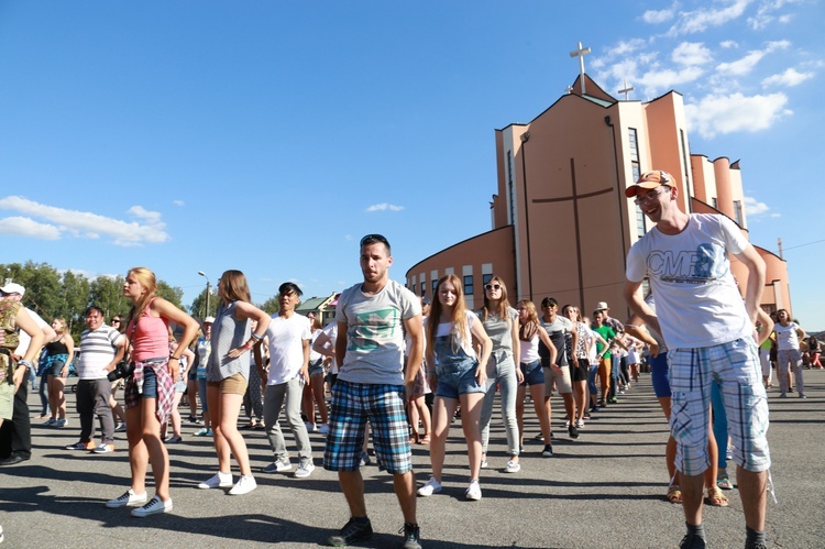 "Festiwal narodów" u Karoliny