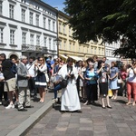 Wprowadzenie relikwii Pier Giorgio Frassatiego do bazyliki oo. dominikanów