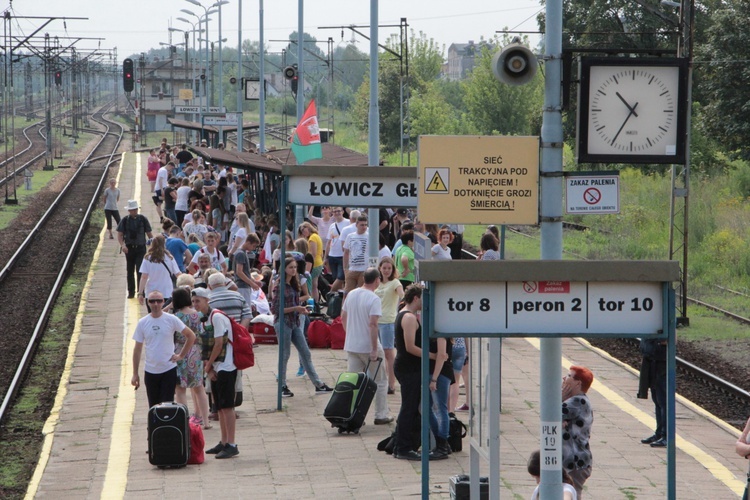 Wyjazd młodzieży do Miasteczka Łowickiego