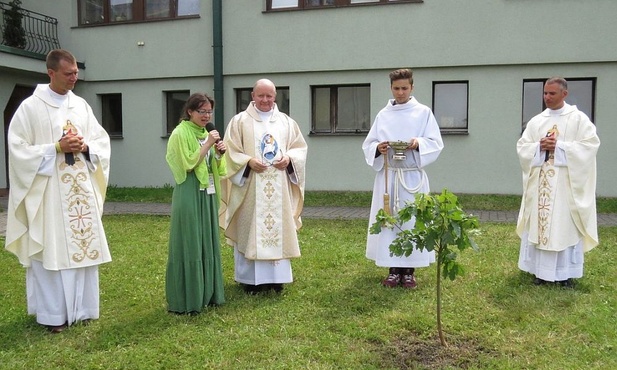 Mały "Jan Paweł II" już rośnie!