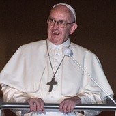 Pierwsze spotkanie w oknie papieskim