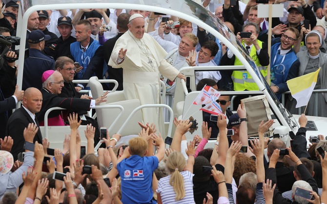 Jasna góra wita Franciszka