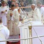 Franciszek u stóp Maryi