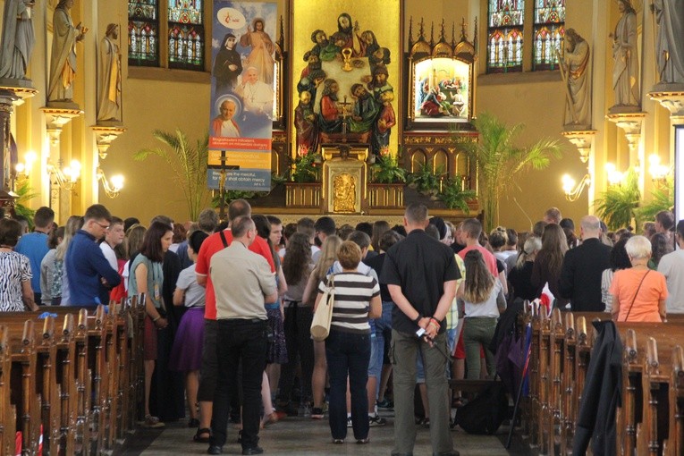 Katecheza ks. Roberta Patro w kościele NSPJ w Mysłowicach