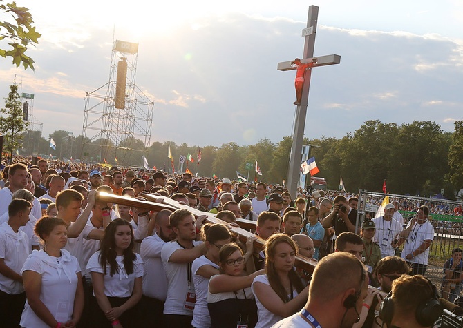 Z papieżem na Krzyżowej Drodze