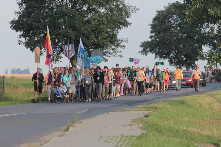 Bogate stoły w Zabłociu