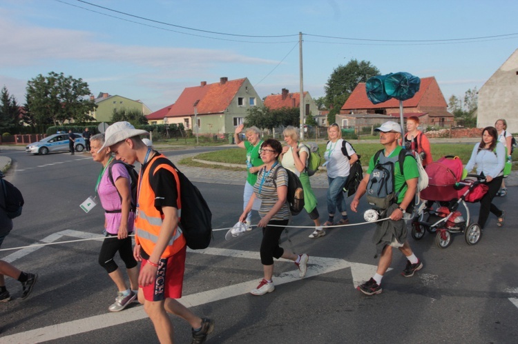 Bogate stoły w Zabłociu