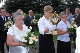 Delagacje z relikwirzami świętych Faustyny i Jana Pawła II