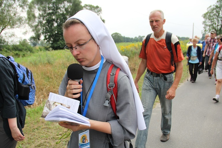 Dzień czwarty: Siemysłów - Wierzbica Górna