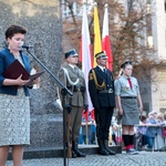 Pomnik Ofiar Rzezi Woli - uroczystości pod pomnikiem