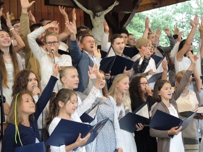 70 lat franciszkanów w Rychwałdzie i Chór Gospel z Łękawicy