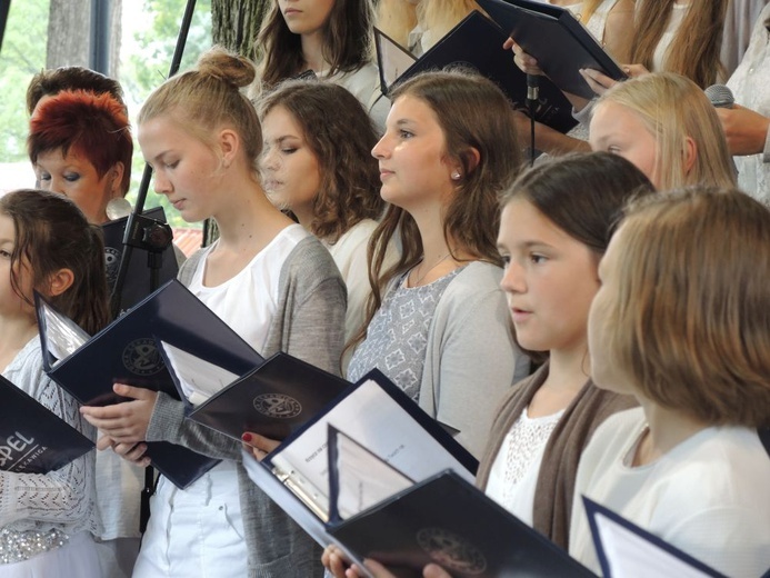 70 lat franciszkanów w Rychwałdzie i Chór Gospel z Łękawicy