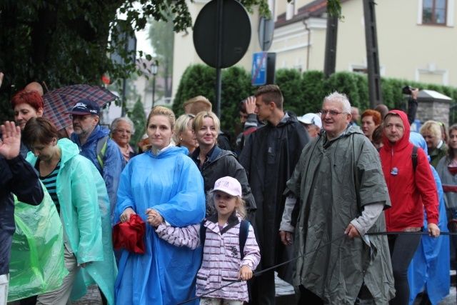 25. piesza pielgrzymka na Jasną Górę wyruszyła z Hałcnowa