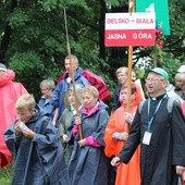 25. piesza pielgrzymka na Jasną Górę wyruszyła z Hałcnowa