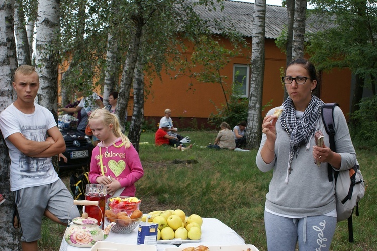 Pielgrzymi z Warmii w drodze na Jasną Górę