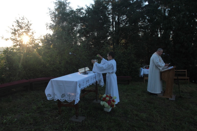 Wschód słońca i Eucharystia