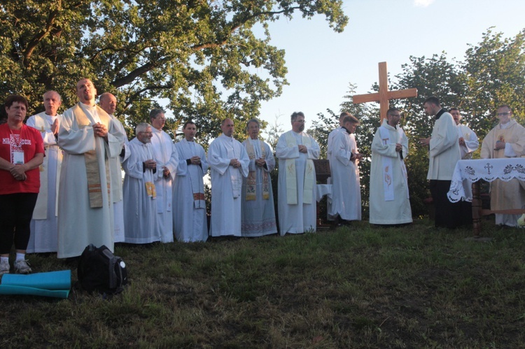 Wschód słońca i Eucharystia