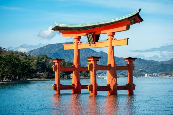 Torii w chramie Itsukushima