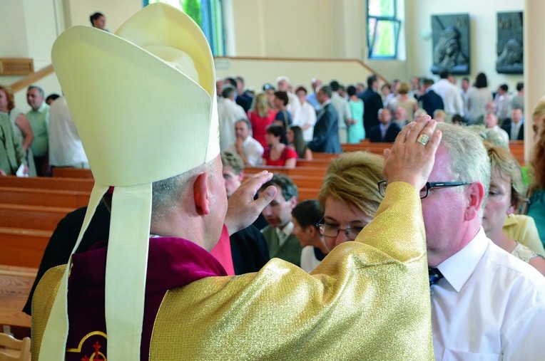 	Dziękczynne  Msze św.  zakończy  indywidualne błogosławieństwo