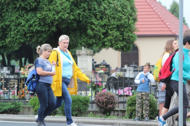 Pątnicy jasnogórscy w Pisarzowicach i Wilamowicach