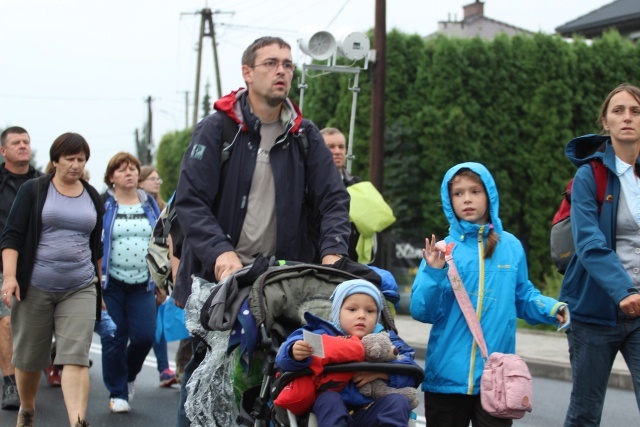 Pątnicy jasnogórscy w Pisarzowicach i Wilamowicach