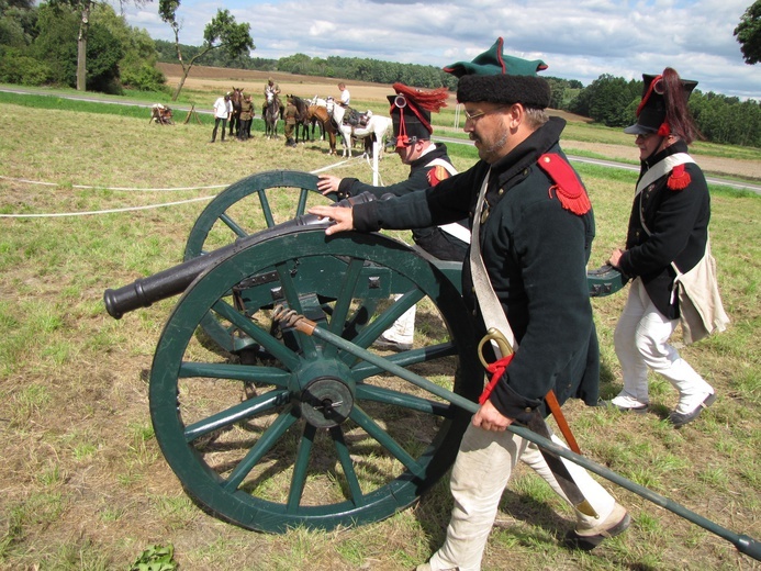 Piknik historyczny w Chojnowie