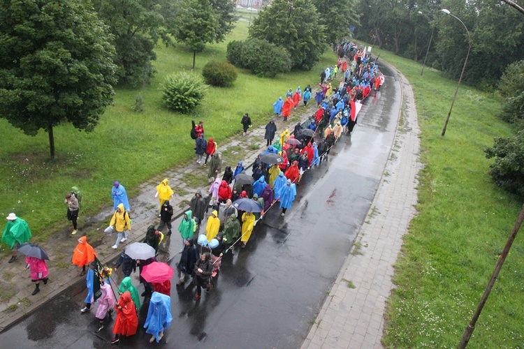 Wejście na Jasną Górę cz. 1