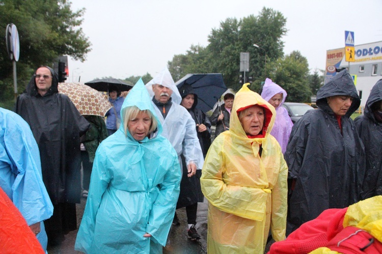 Wejście na Jasną Górę cz. 2