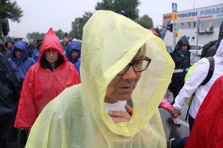 Wejście na Jasną Górę cz. 2