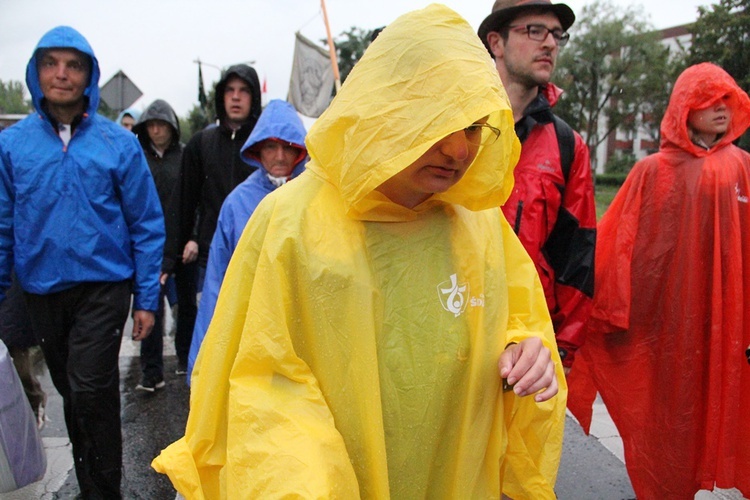 Wejście na Jasną Górę cz. 3