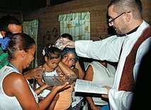 Ks. Witold Lesner  od dwóch lat jest proboszczem parafii w Guisa w kubańskiej diecezji Bayamo -Manzanillo. Wcześniej kierował zielonogórsko- -gorzowską edycją  „Gościa Niedzielnego”.